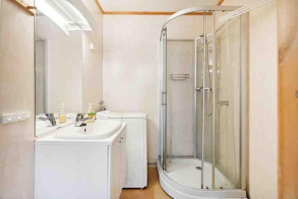 36 Sqm Studio Aparatment B Tromso Luaran gambar
